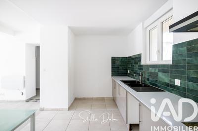 Maison - 97 m² - 4 pièces