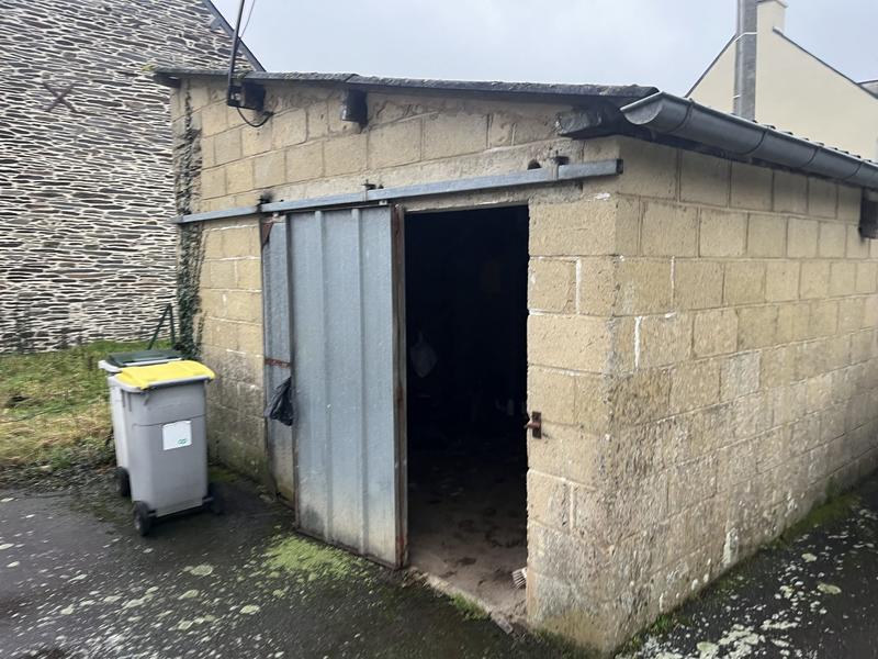 Maison - 80 m² - 5 pièces