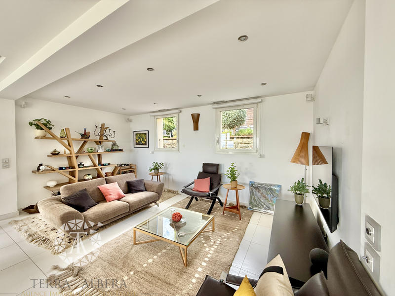 Villa - 160 m² - 6 pièces