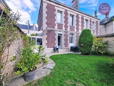 Maison bourgeoise - 131 m² - 6 pièces