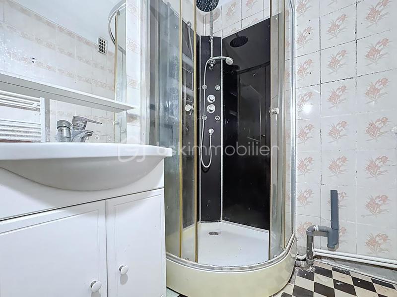 Appartement - 79 m² - 5 pièces