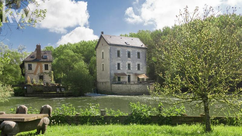 Moulin - 500 m² - 14 pièces