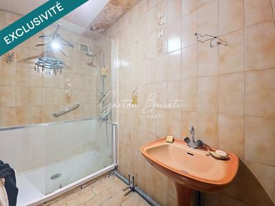 Maison - 175 m² - 7 pièces