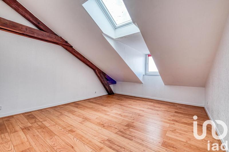 Appartement - 99 m² - 5 pièces