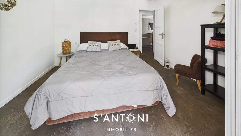 Maison - 160 m² - 5 pièces