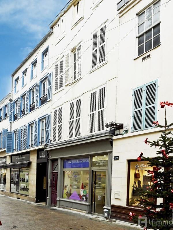 Immeuble - 330 m² - 9 pièces