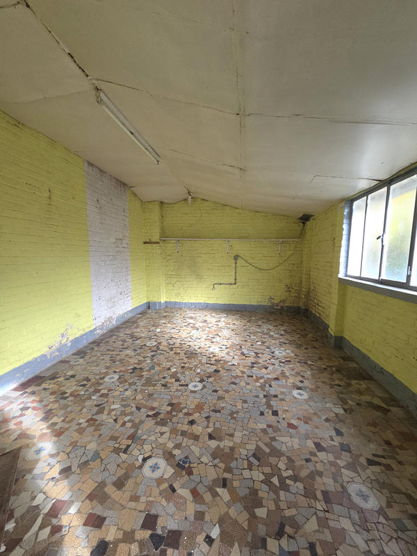 Maison - 85 m² - 6 pièces