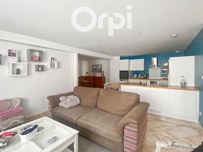 Appartement - 98 m² - 5 pièces