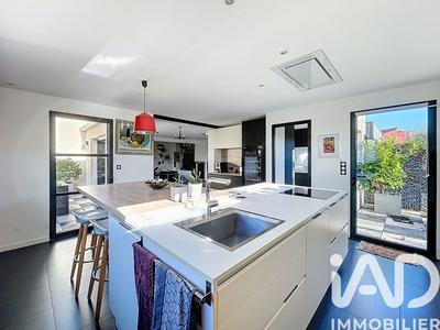 Maison de maîtres - 197 m² - 6 pièces