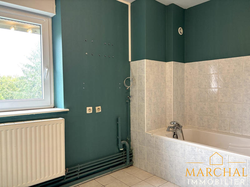 Appartement - 100 m² - 4 pièces