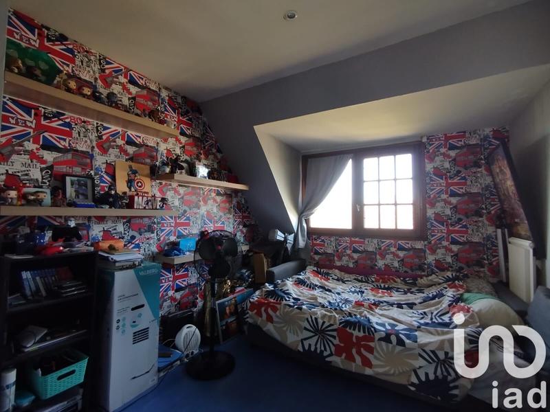 Maison - 93 m² - 5 pièces