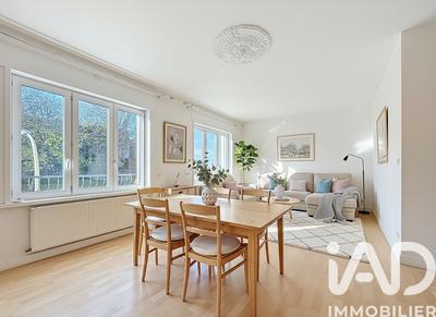 Appartement - 77 m² - 3 pièces