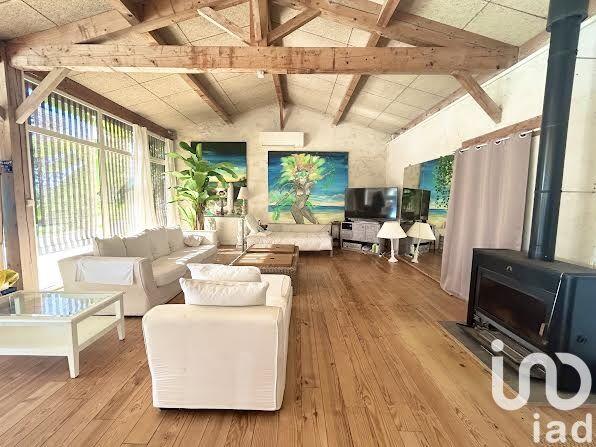 Maison - 825 m² - 15 pièces