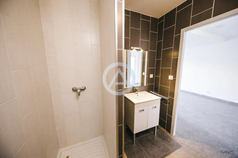 Appartement - 57 m² - 3 pièces