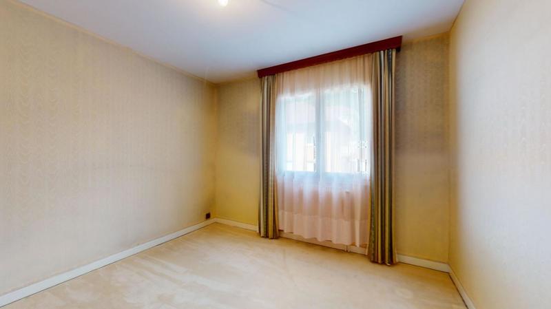 Appartement - 92 m² - 5 pièces