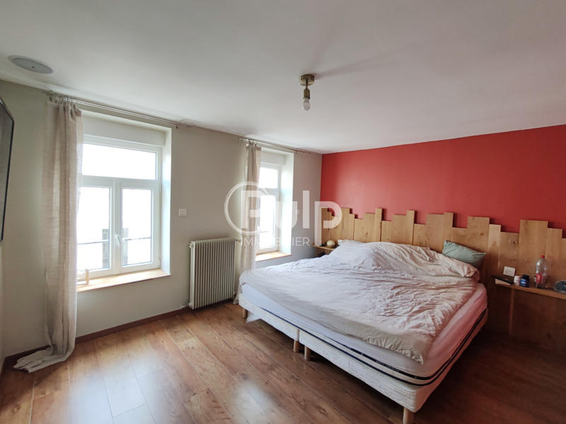 Appartement - 225 m² - 5 pièces