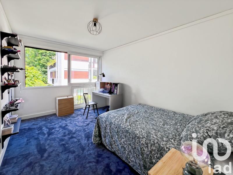 Appartement - 206 m² - 9 pièces