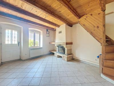 Maison en pierre - 106 m² - 5 pièces