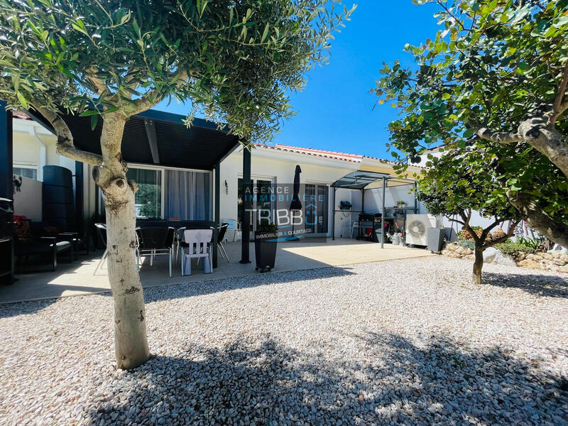 Villa - 96 m² - 3 pièces