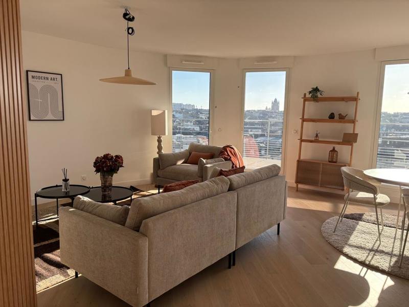 Appartement - 122 m² - 5 pièces