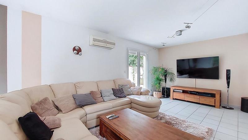 Maison - 105 m² - 4 pièces