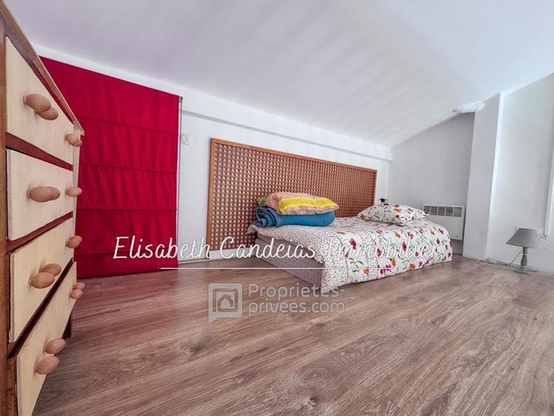 Maison - 165 m² - 8 pièces