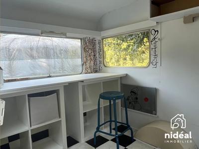 Maison - 230 m² - 7 pièces