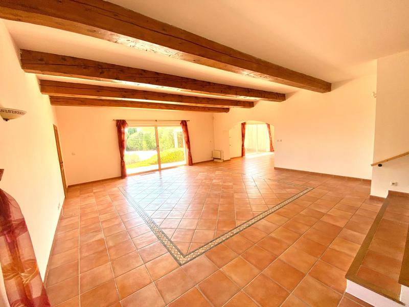 Maison - 192 m² - 6 pièces