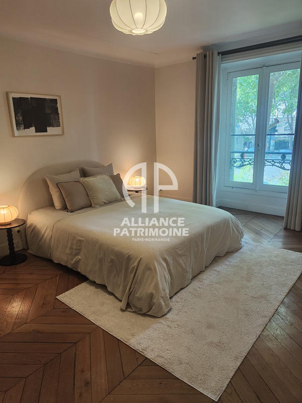 Appartement - 176 m² - 5 pièces