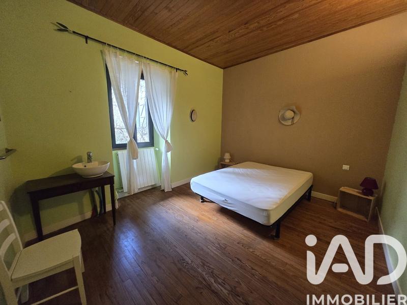 Maison de village - 110 m² - 7 pièces