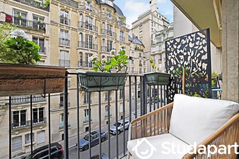 Chambre - 12 m² - 1 pièce