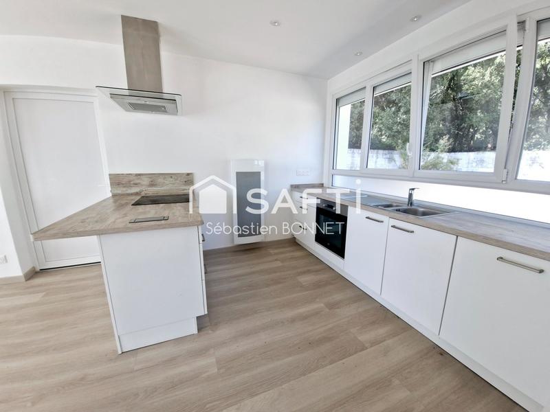 Maison - 87 m² - 5 pièces