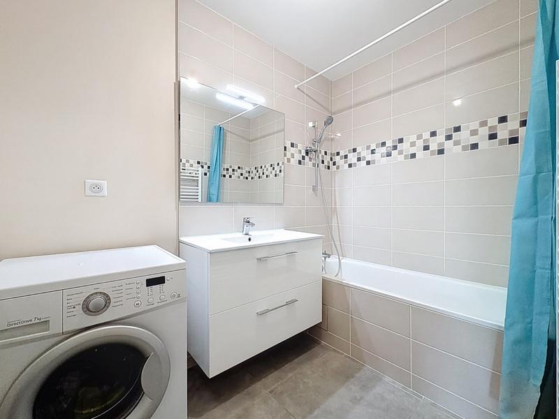 Appartement - 75 m² - 3 pièces