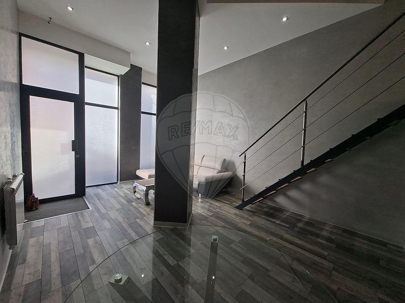 Local commercial - 52 m² - 2 pièces