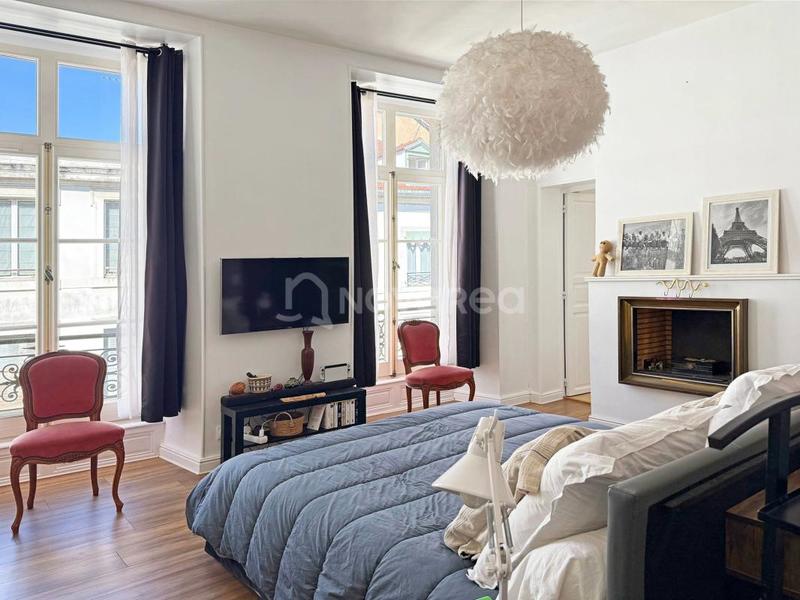 Duplex - 189 m² - 6 pièces