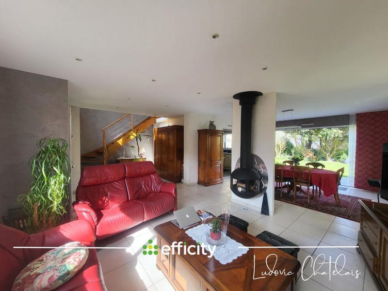 Maison - 140 m² - 5 pièces