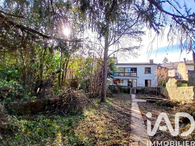 Maison - 119 m² - 7 pièces