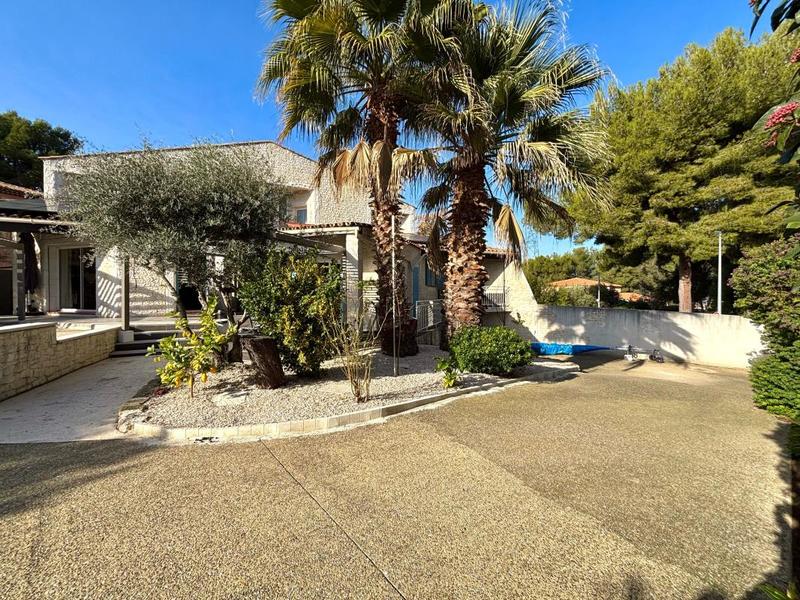 Maison d'architecte - 130 m² - 5 pièces