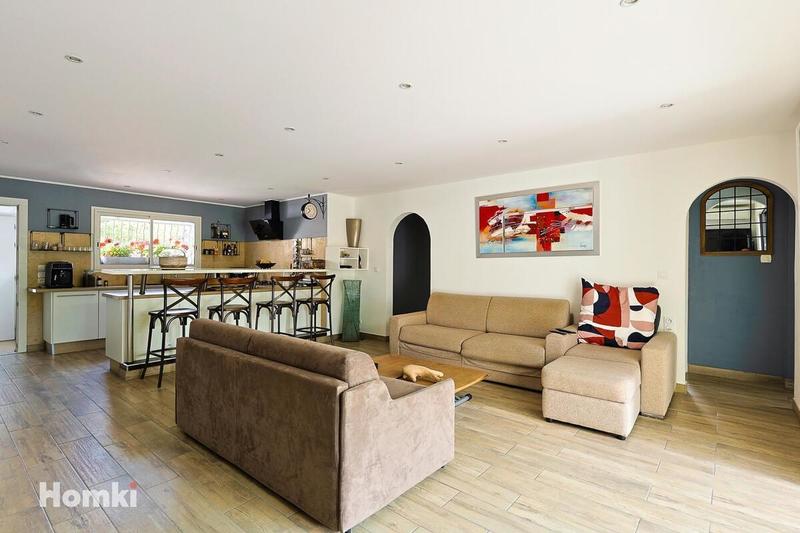 Villa - 140 m² - 4 pièces