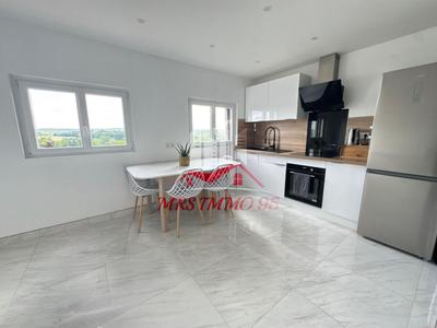 Maison - 67 m² - 3 pièces