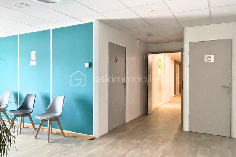 Bureau - 19 m² - 1 pièce