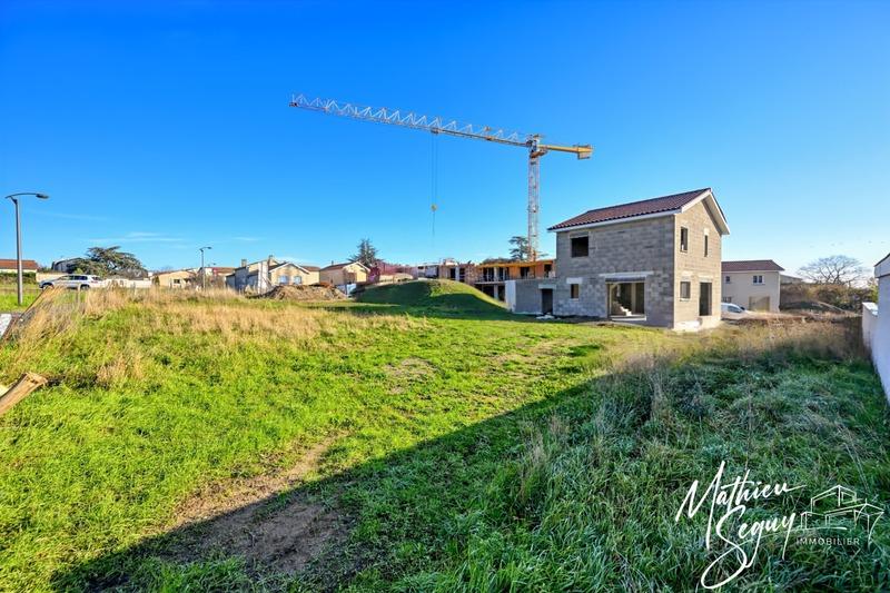 Terrain constructible - 283 m²