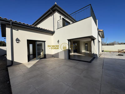 Villa - 169 m² - 5 pièces