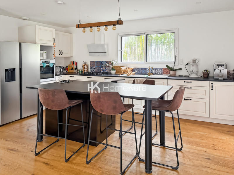 Maison - 125 m² - 5 pièces