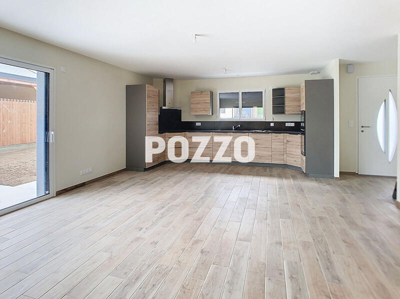 Maison - 110 m² - 4 pièces