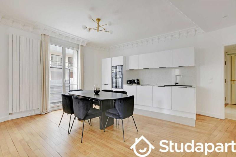 Appartement - 100 m² - 4 pièces