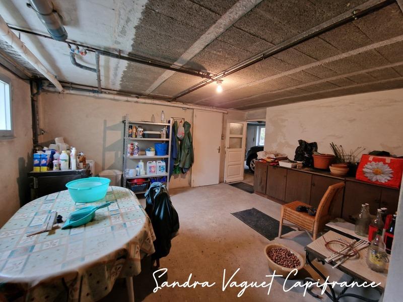 Maison - 176 m² - 7 pièces