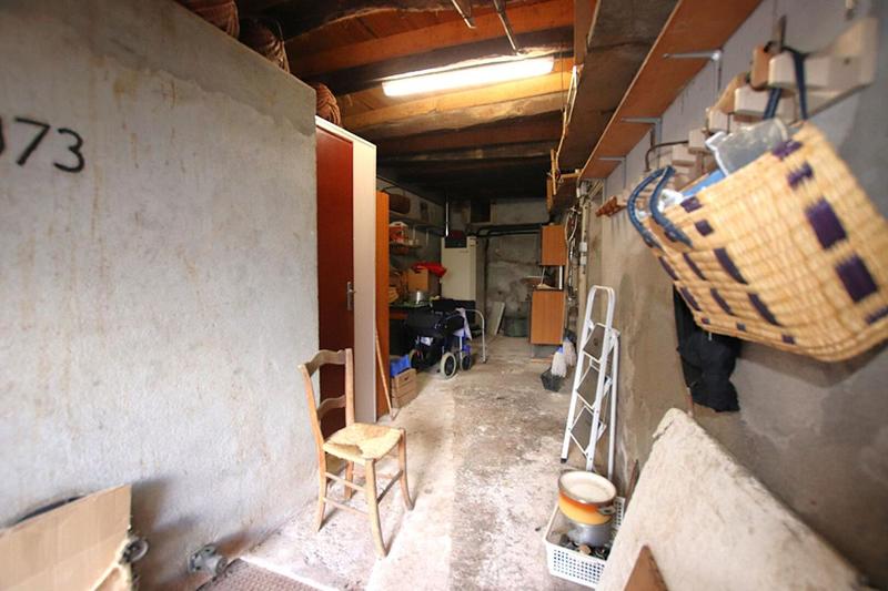 Maison - 235 m² - 6 pièces