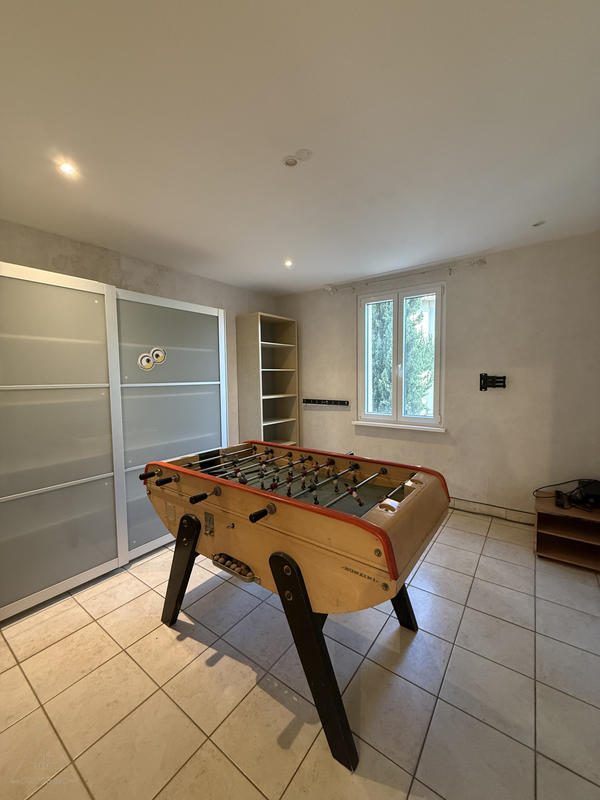 Maison - 164 m² - 8 pièces