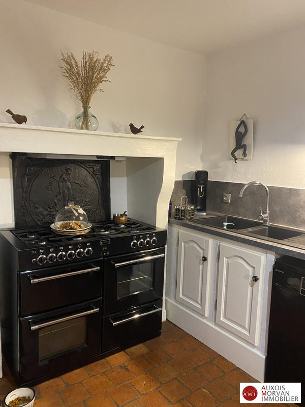 Maison ancienne - 151 m² - 6 pièces